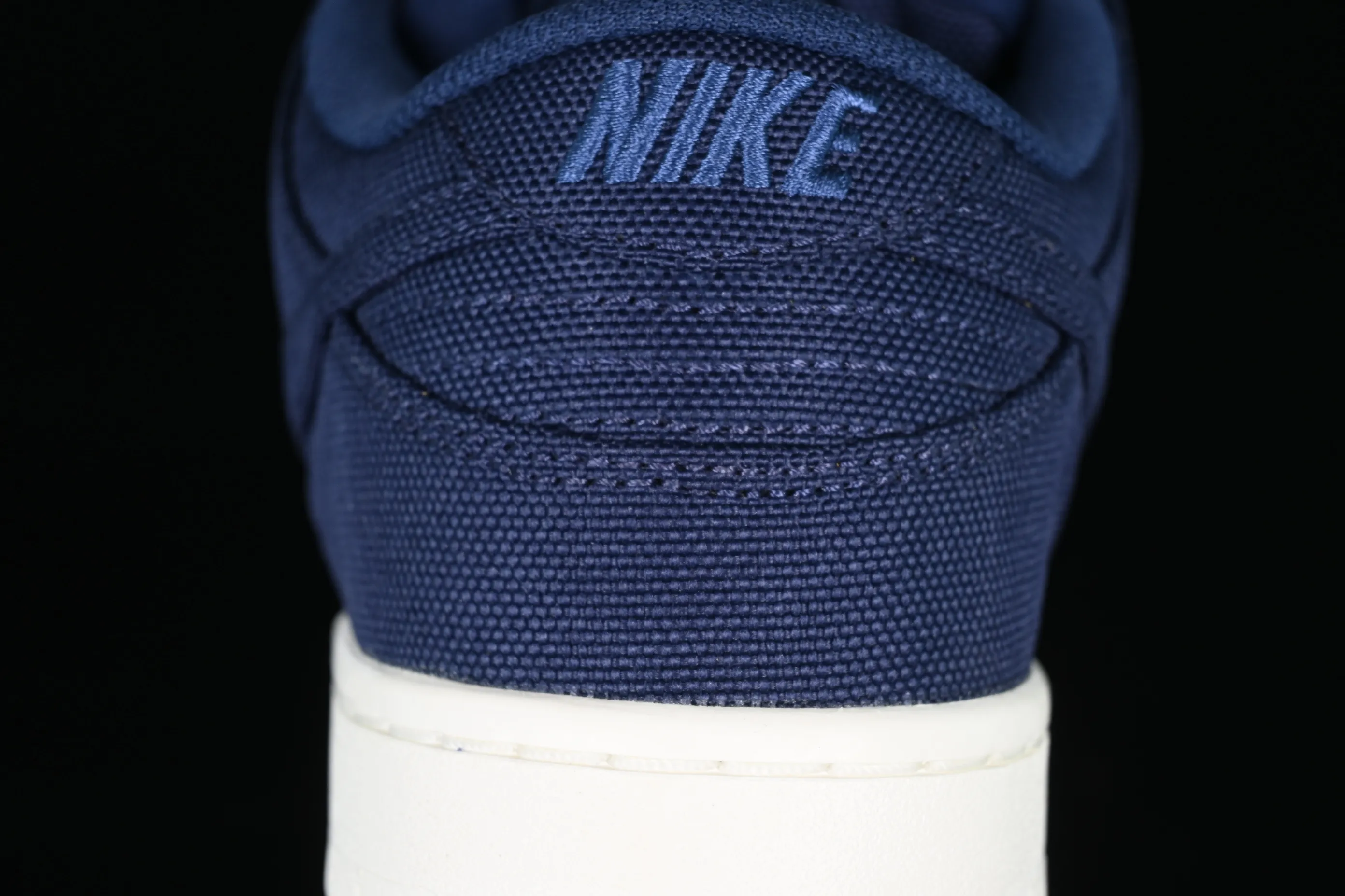 All Categories Nk SB Dunk Series Nk SB Dunk Low Low-top sneakers Nk SB Dunk Low "Midnight Navy" Desert Yellow SB low-top sports and leisure sneakers DX6775-400